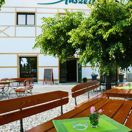 Auszeit بيت ضيافة